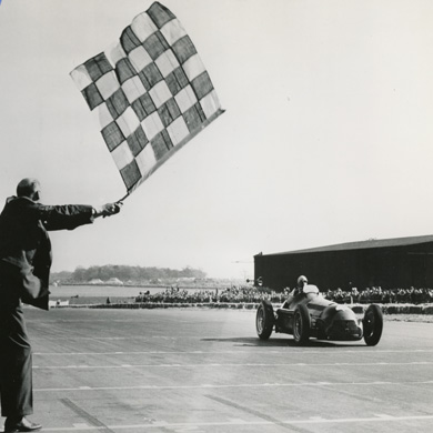 Photo of the flag-raising that kicks off the race