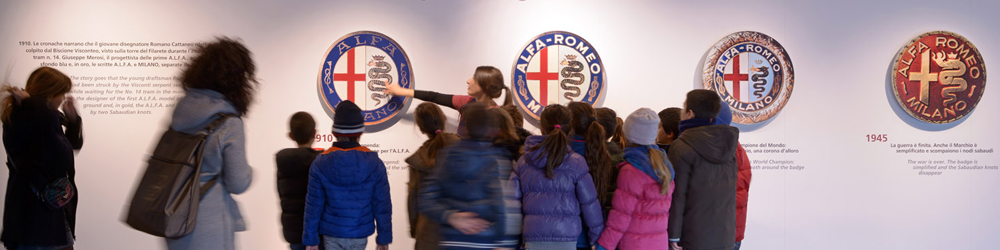 Photo of children visiting the museum